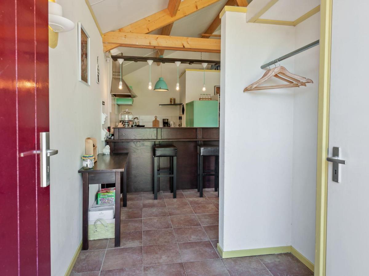 Enticing Holiday Home In Eastermar Near Burgumer Mar Lake Hoogzand Екстер'єр фото